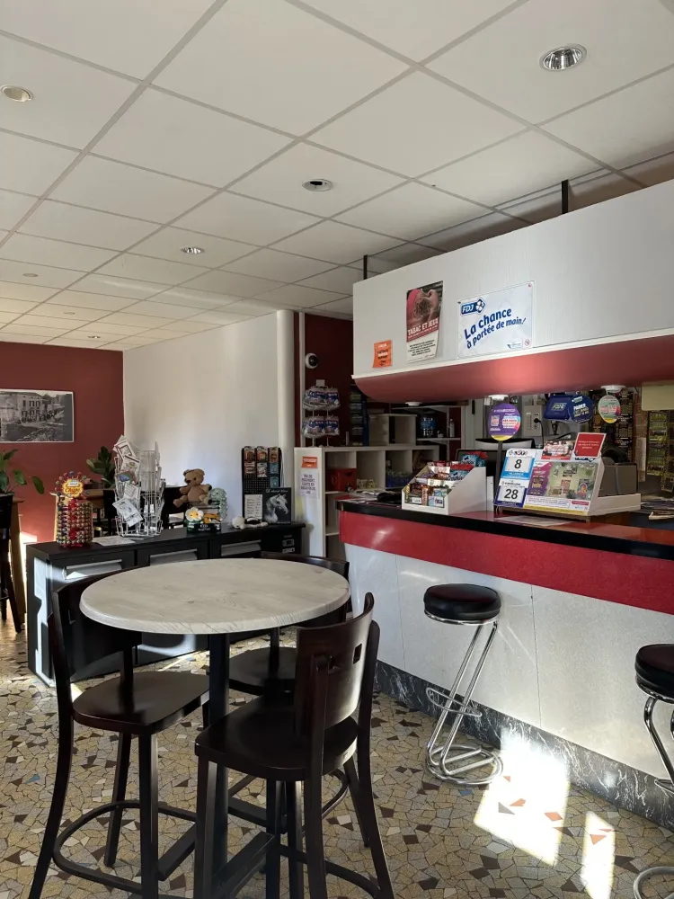 Française des jeux à Minot